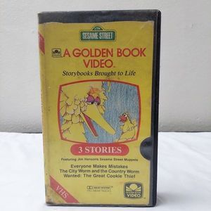 Sesame Street A Golden Book Video 3 Stories VHS Vintage Clamshell 1985